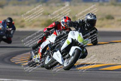 media/Nov-06-2022-SoCal Trackdays (Sun) [[208d2ccc26]]/Turn 11 (10am)/